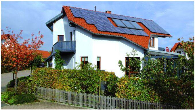 panel solar sobre tejado
